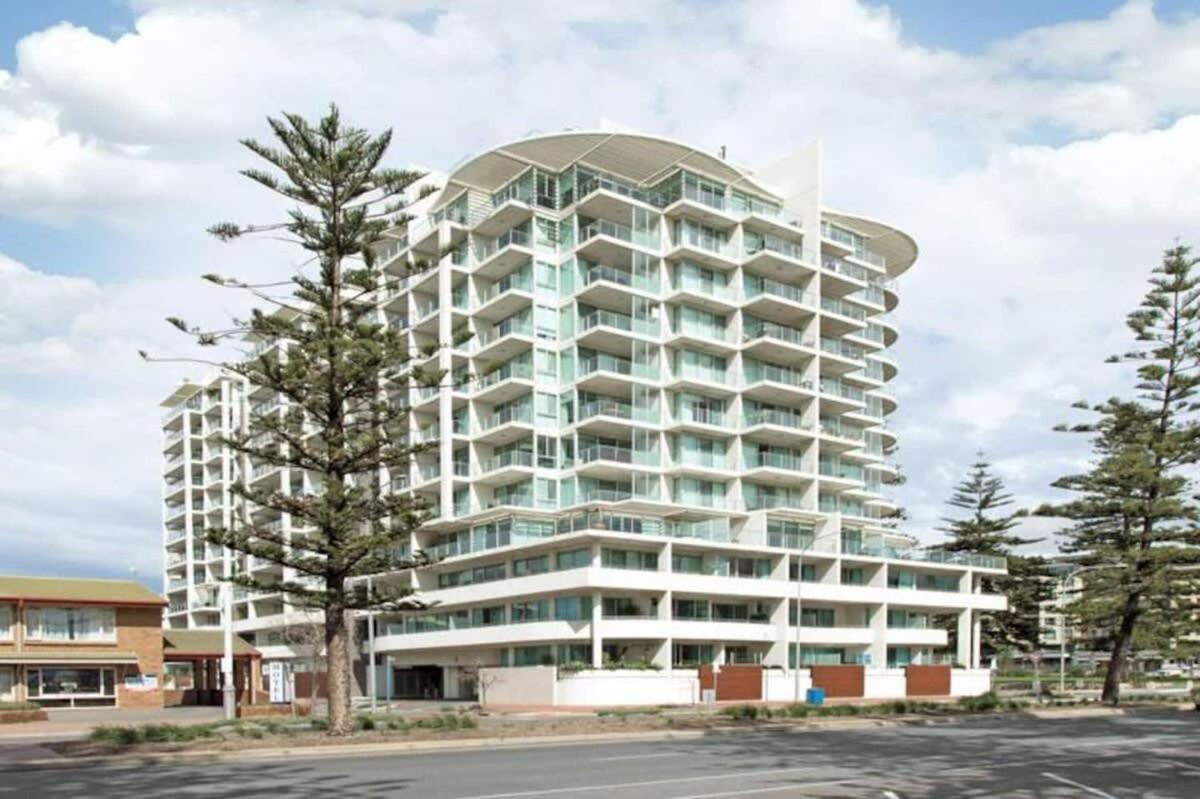 Warm Waves - Beach Pool Home Glenelg Exterior photo